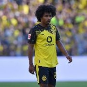 阿德耶米：多特全队都有志于争夺冠军 续约？你们媒体比我更清楚